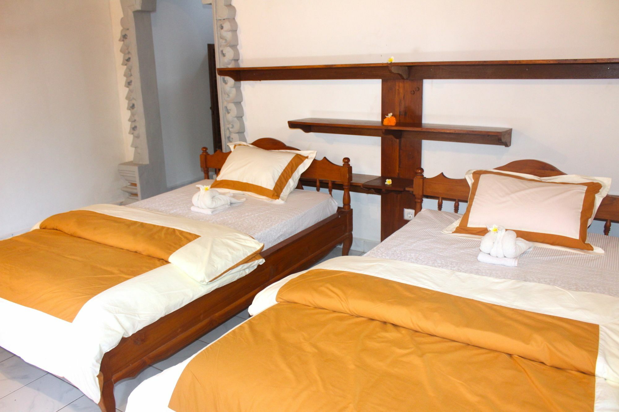 Lovina Palace Ngoại thất bức ảnh