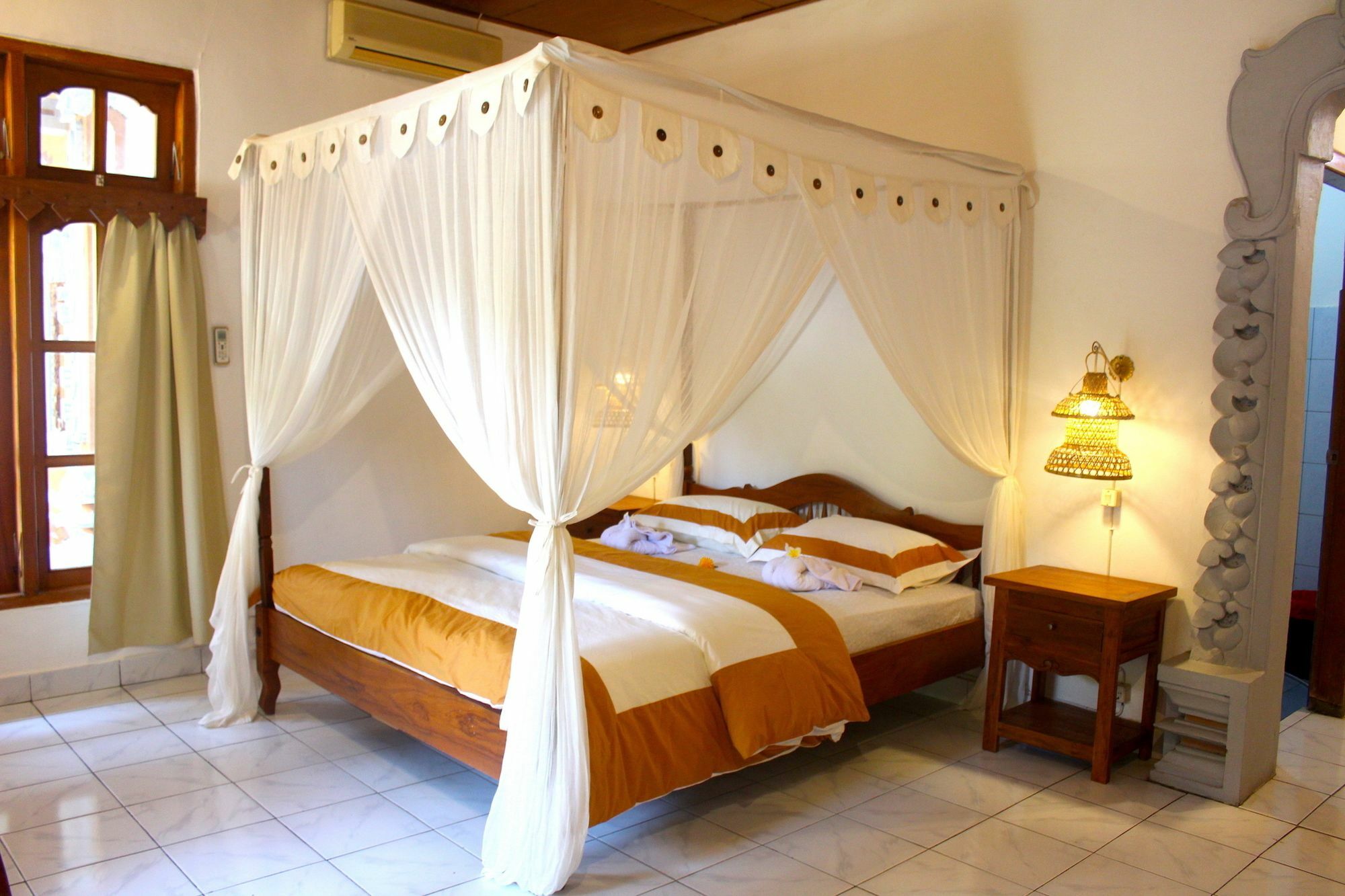 Lovina Palace Ngoại thất bức ảnh