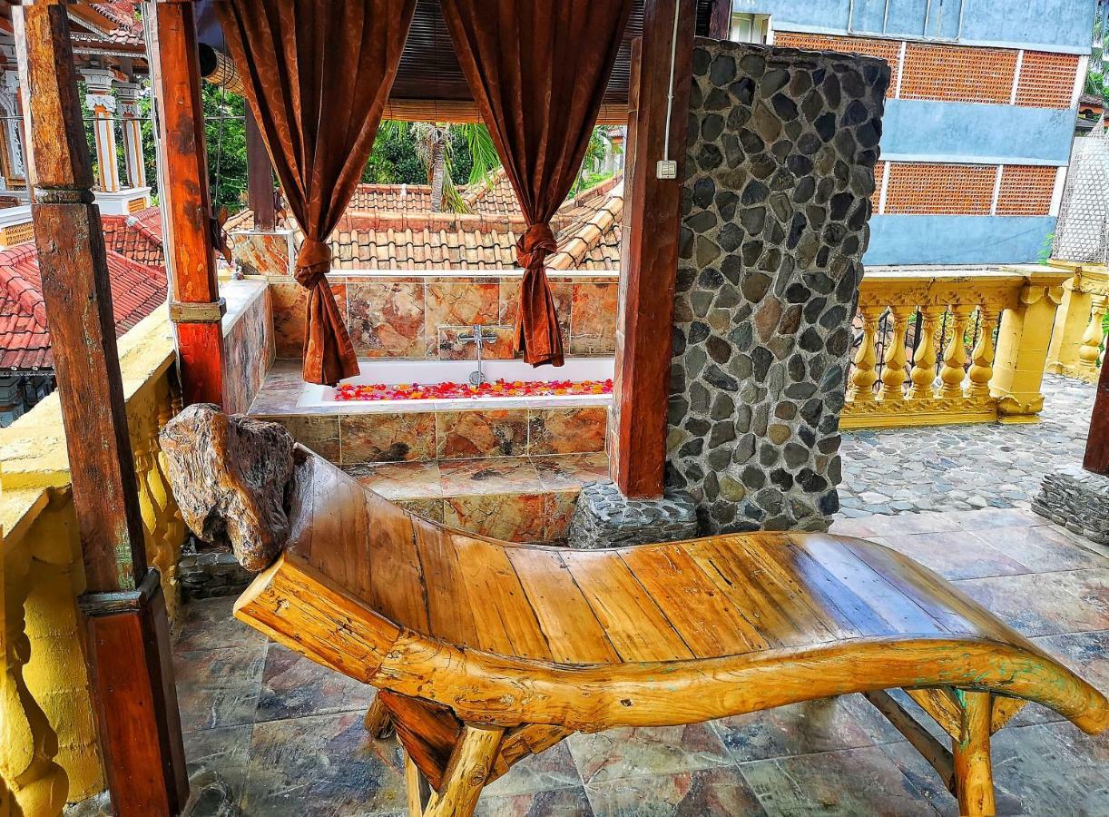 Lovina Palace Ngoại thất bức ảnh